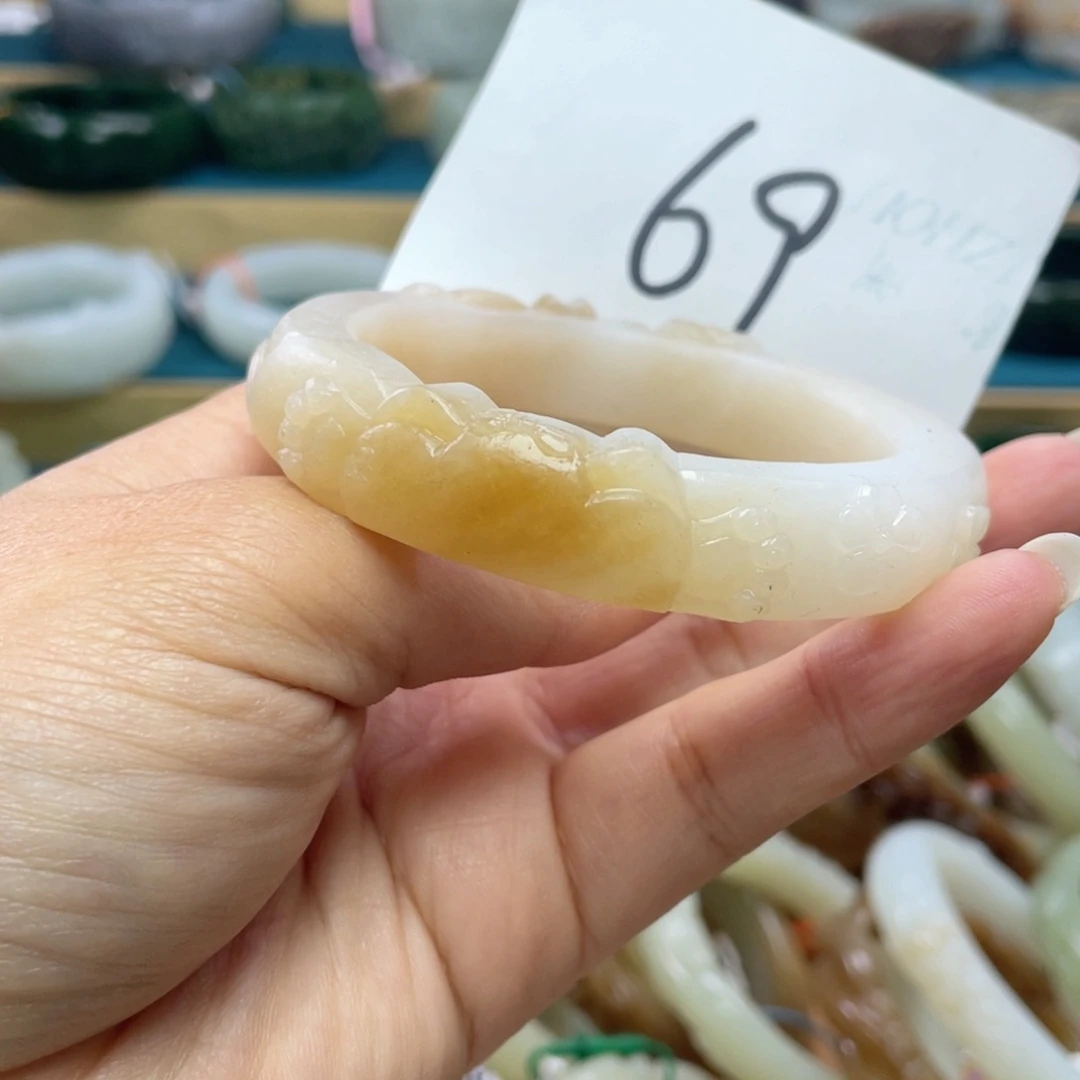 未镶嵌手镯和田玉圈口54