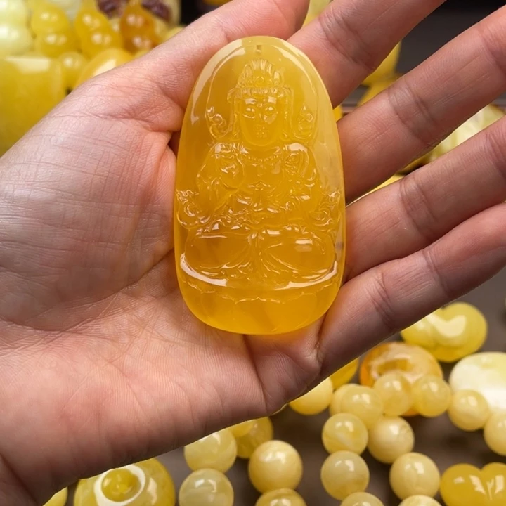 琥珀未镶嵌颈饰蜜蜡
