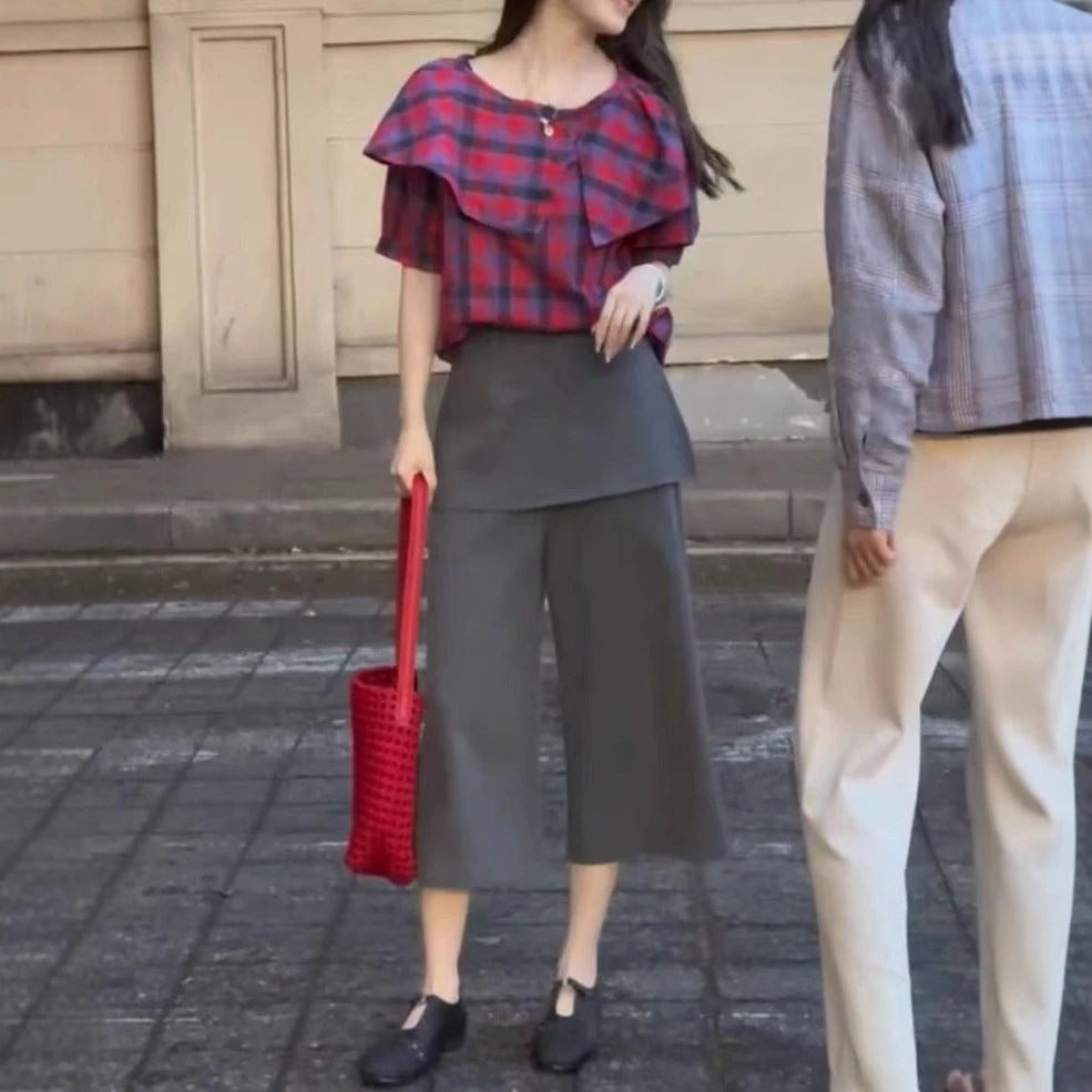 中年女装2025夏季新款荷叶边减龄格子上衣洋气中年女裤子两件套装