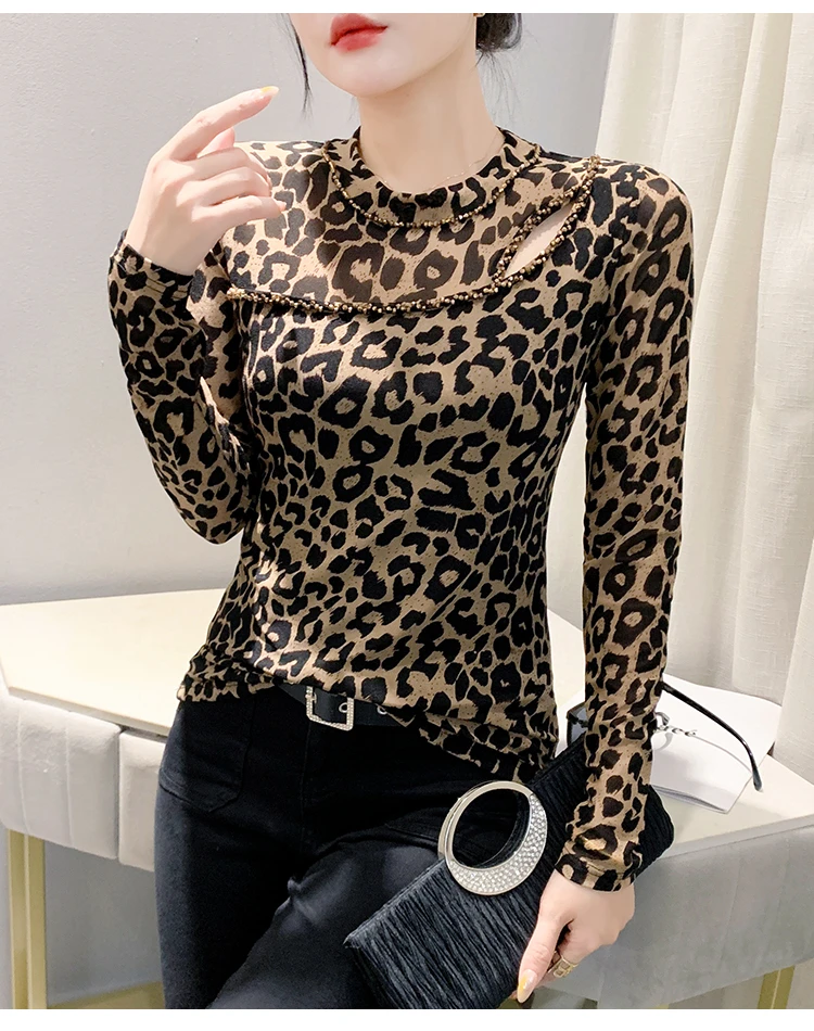 新款长袖8090薄款钉珠春秋显瘦洋气时尚百搭修身豹纹外穿打底衫