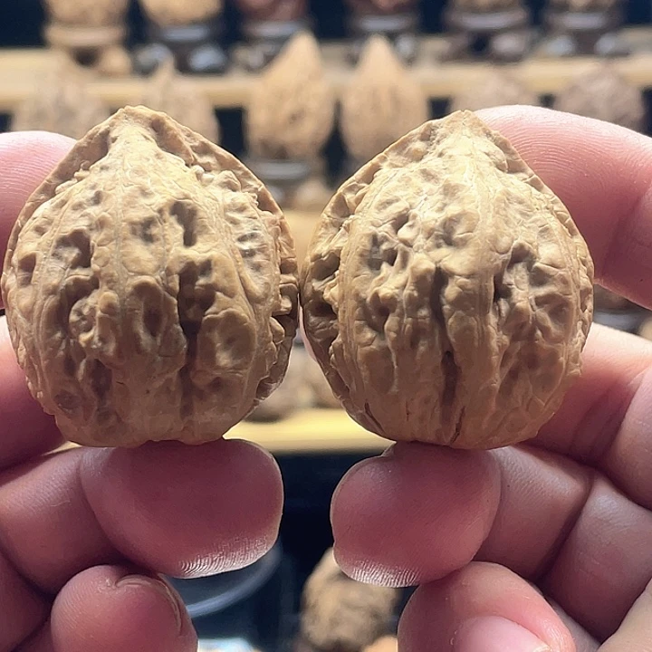 文玩核桃把件东北核桃13
