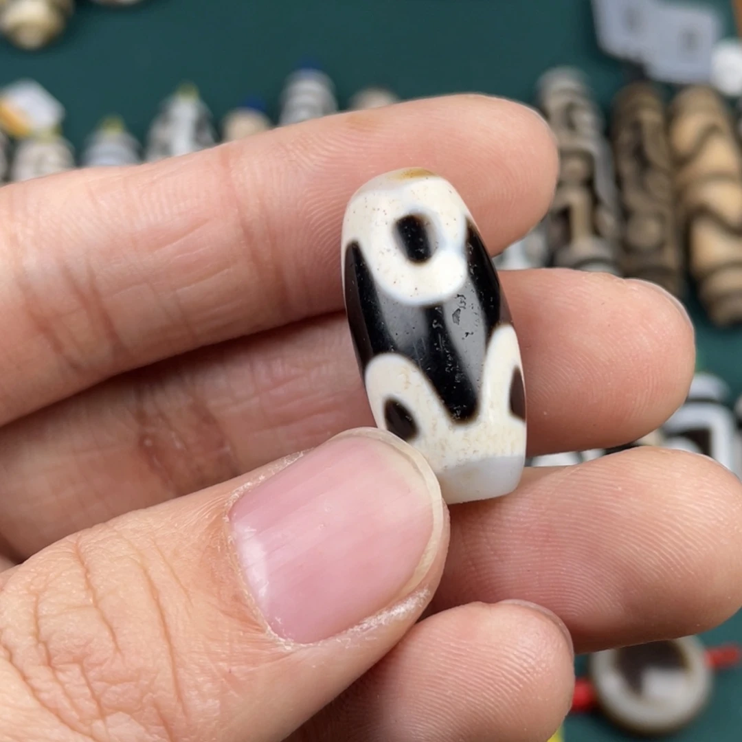 玛瑙/玉髓裸珠行运