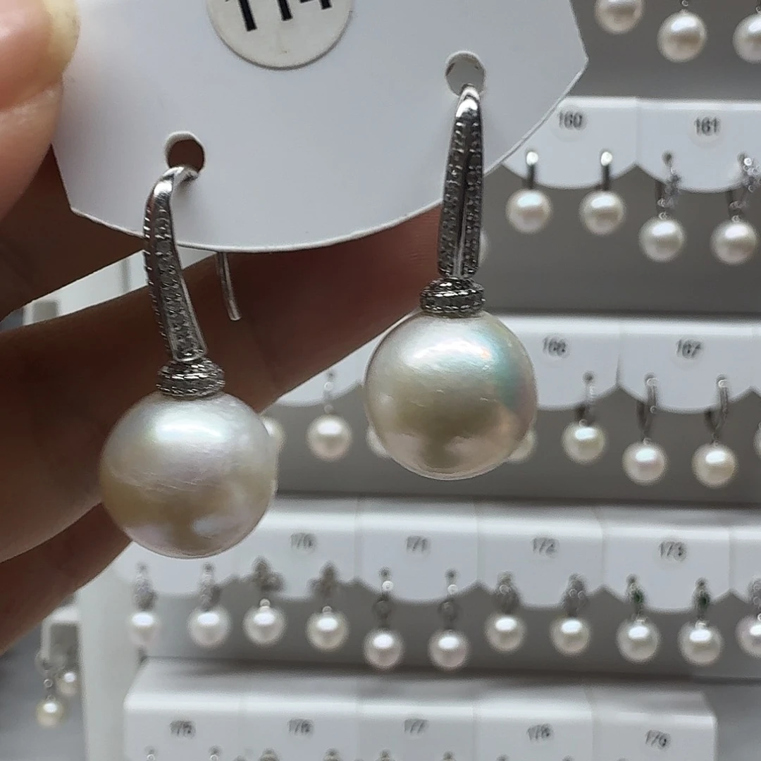 樱***姐耳饰银S925镶嵌淡水珍珠珍珠
