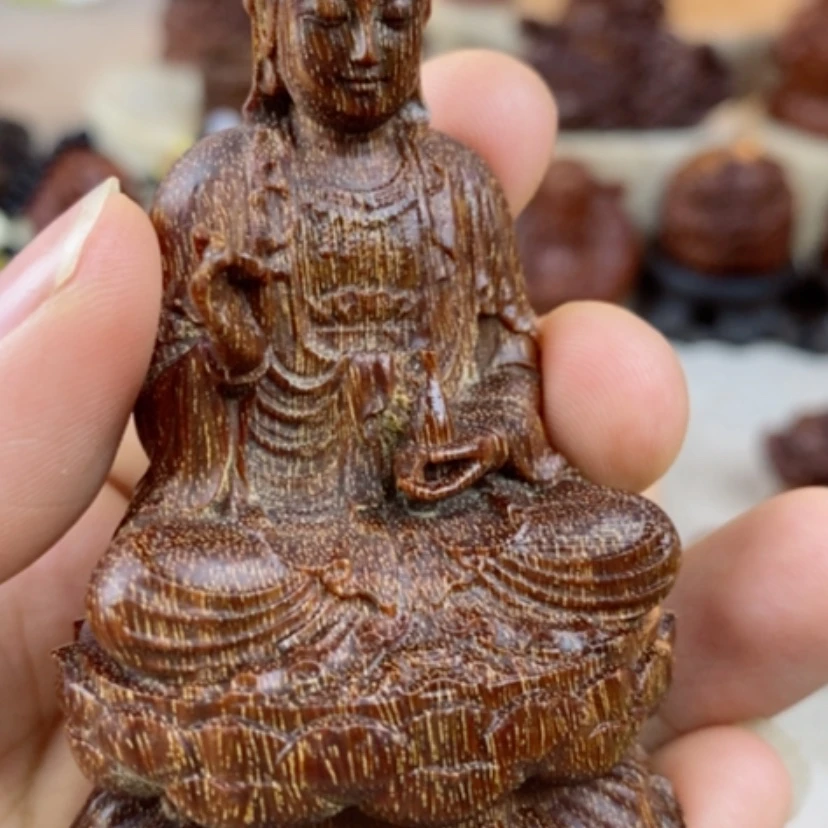【闪购商品】贡木坐姿观音木雕