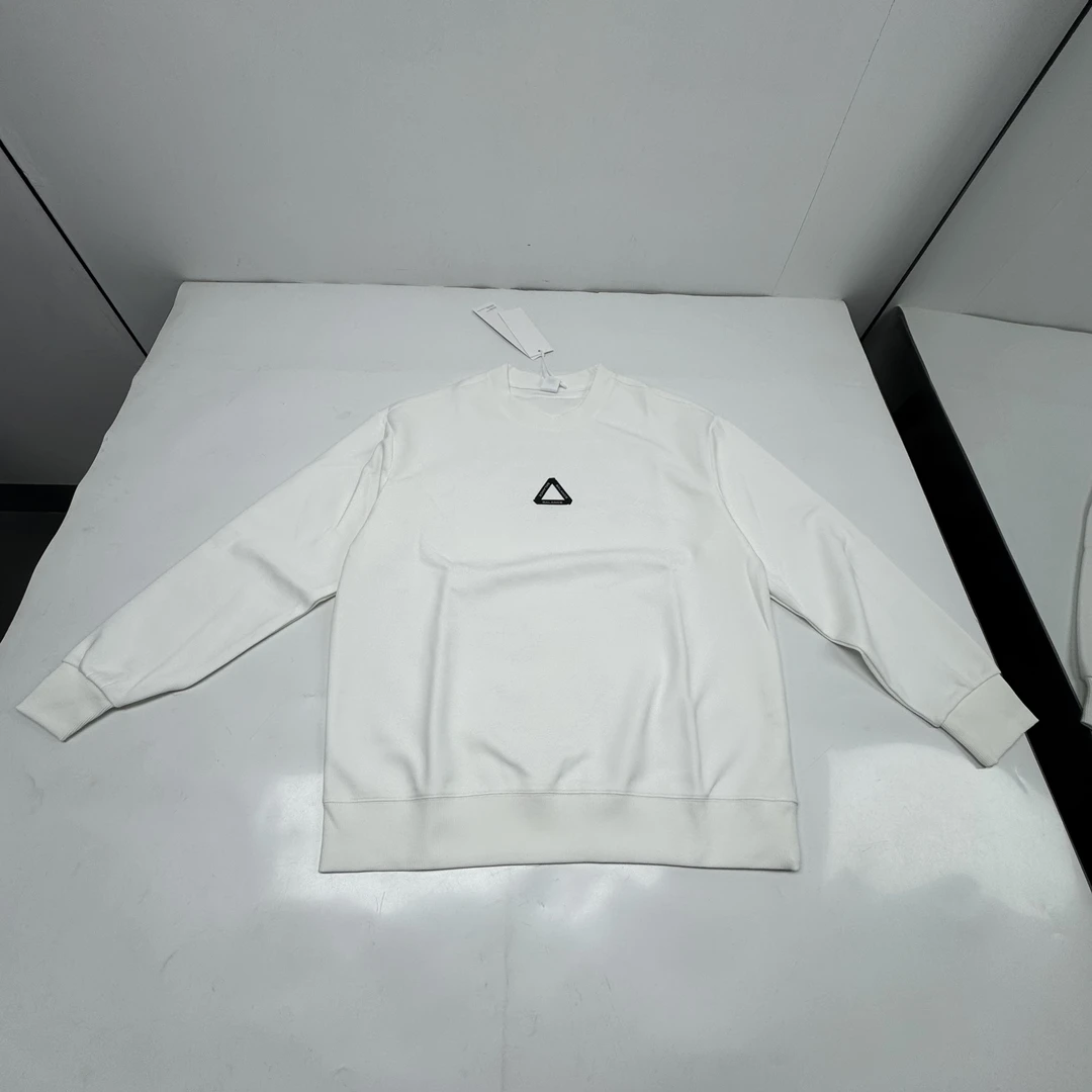 【陌选】春季新款时尚舒适圆领长袖百搭潮流卫衣-MW8601