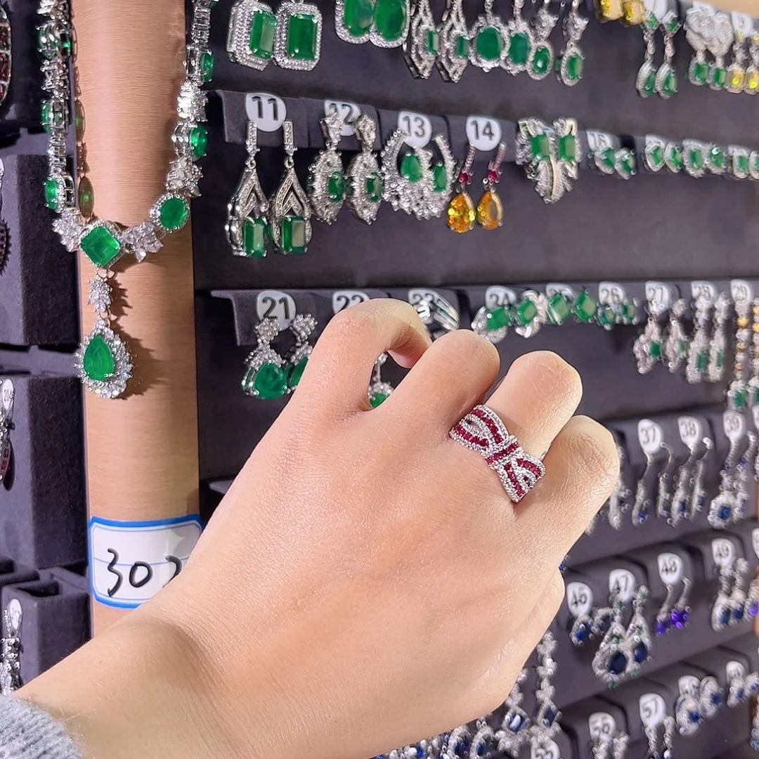 银S925镶嵌戒指红宝石