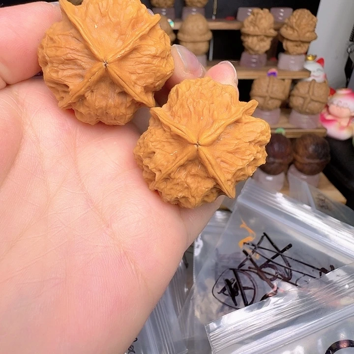 文玩核桃吊坠27号车37尺寸凤凰牡丹