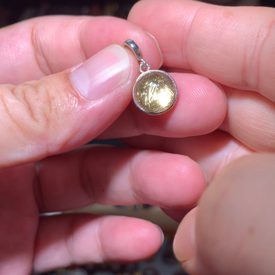 珠宝半成品水晶未镶嵌天铁吊坠