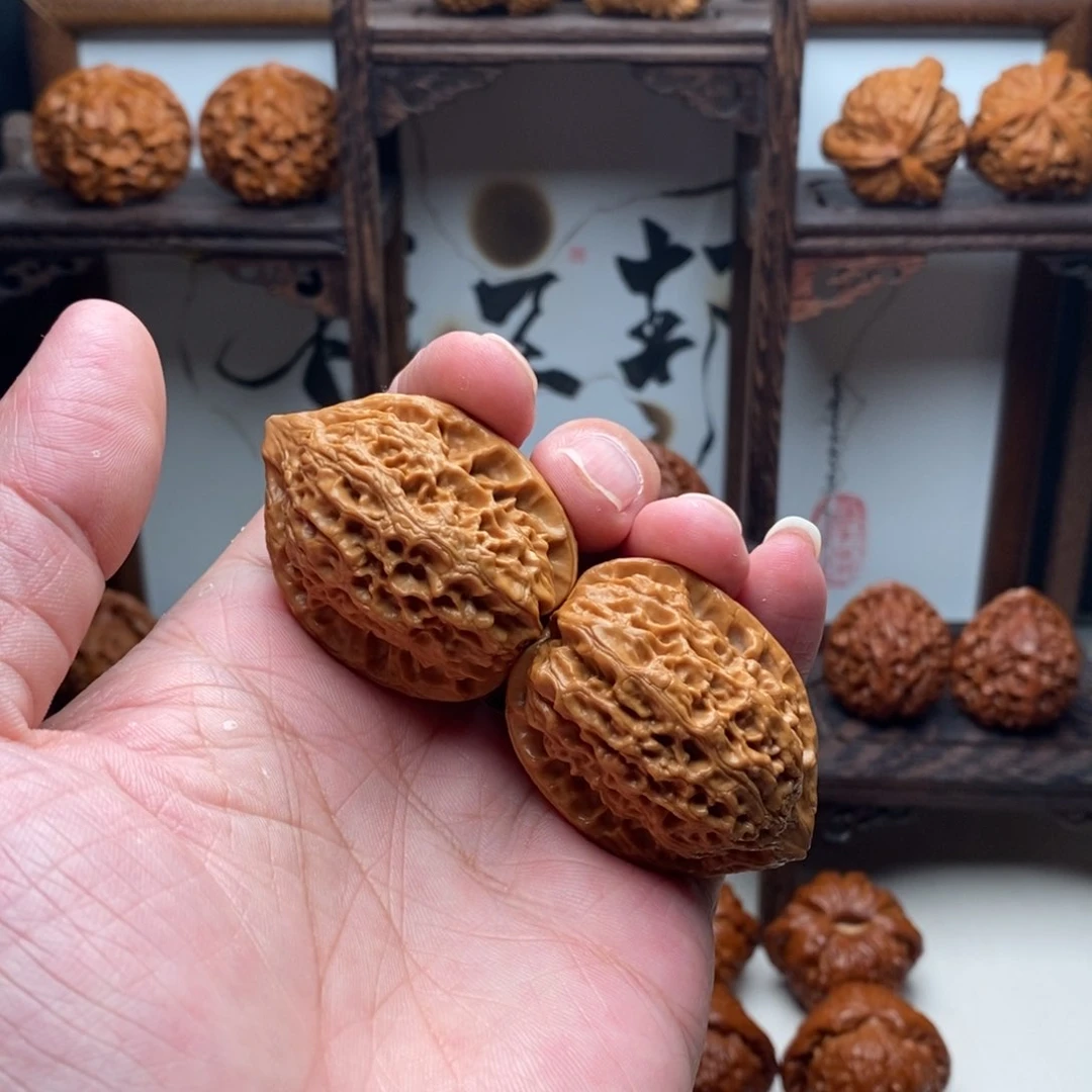 文玩核桃吊坠麦*风35鸡心