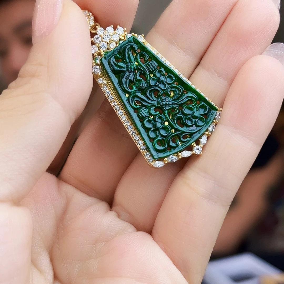 翡翠银S925镶嵌颈饰多样性