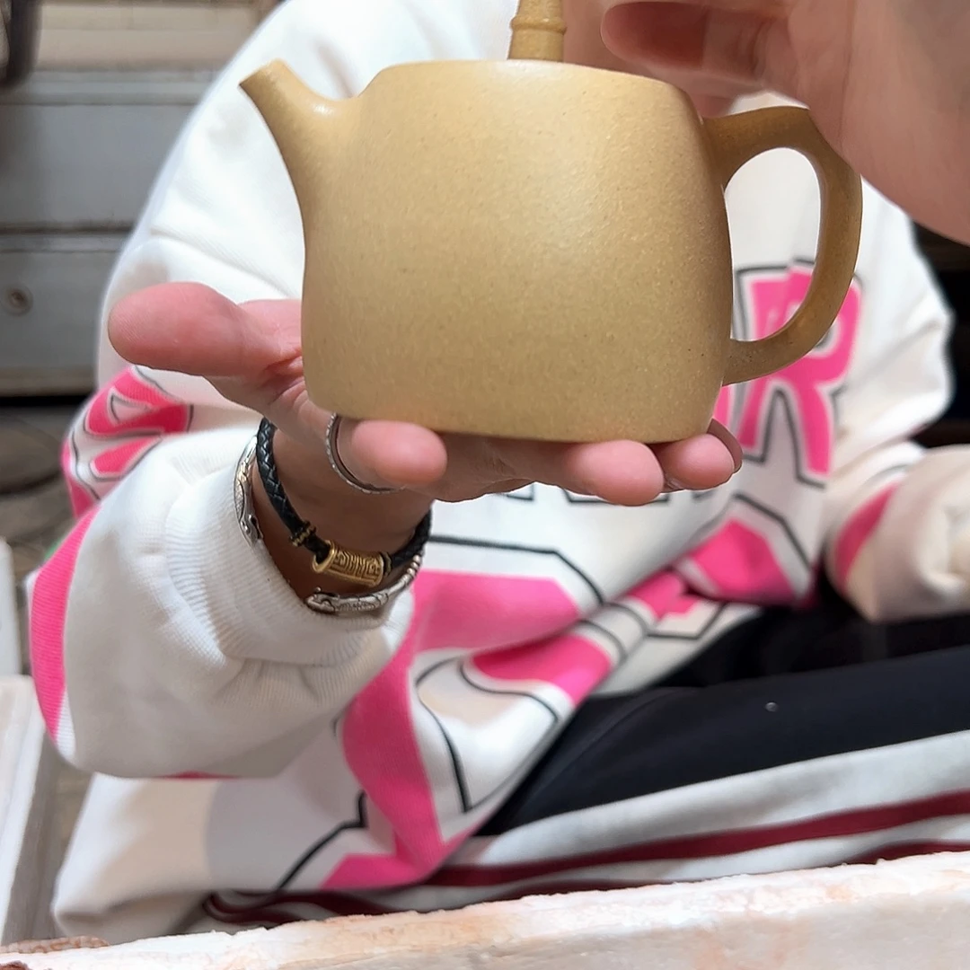 紫砂茶壶本绿汗铎瑕