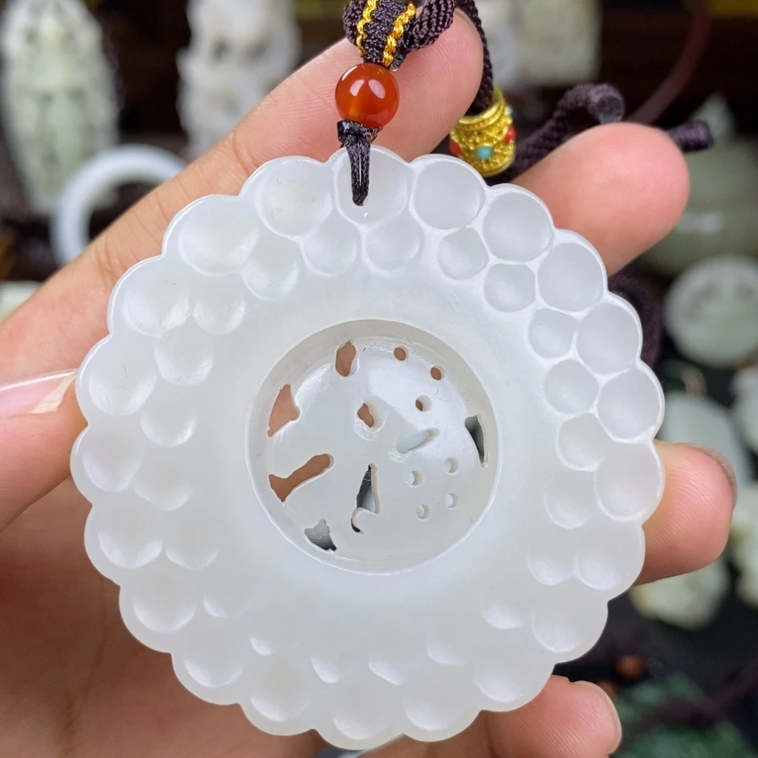 未镶嵌和田玉挂件