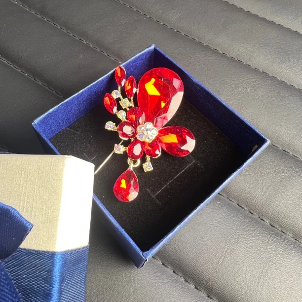 合金胸针 【2＃】新款时尚精美优雅胸针