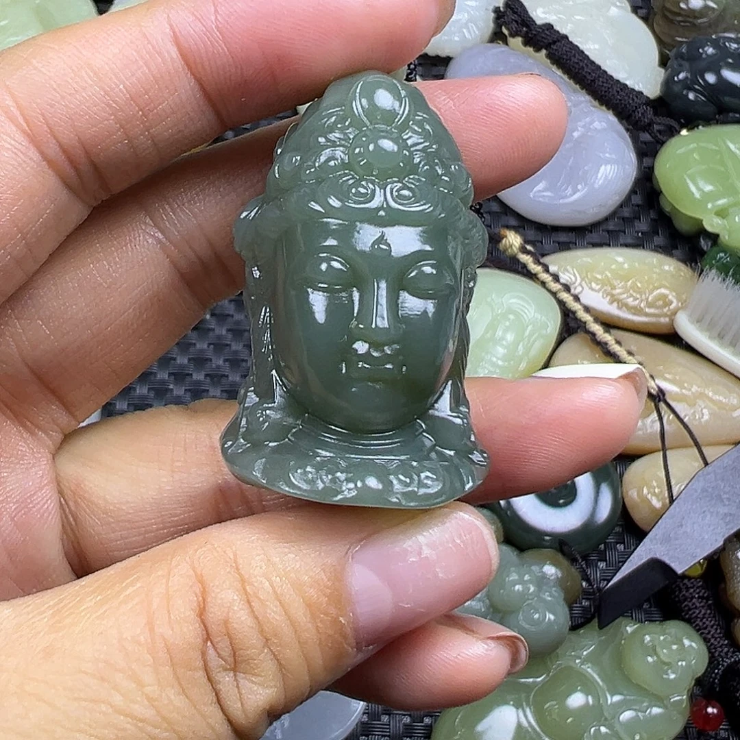 和田玉未镶嵌颈饰卡41.5