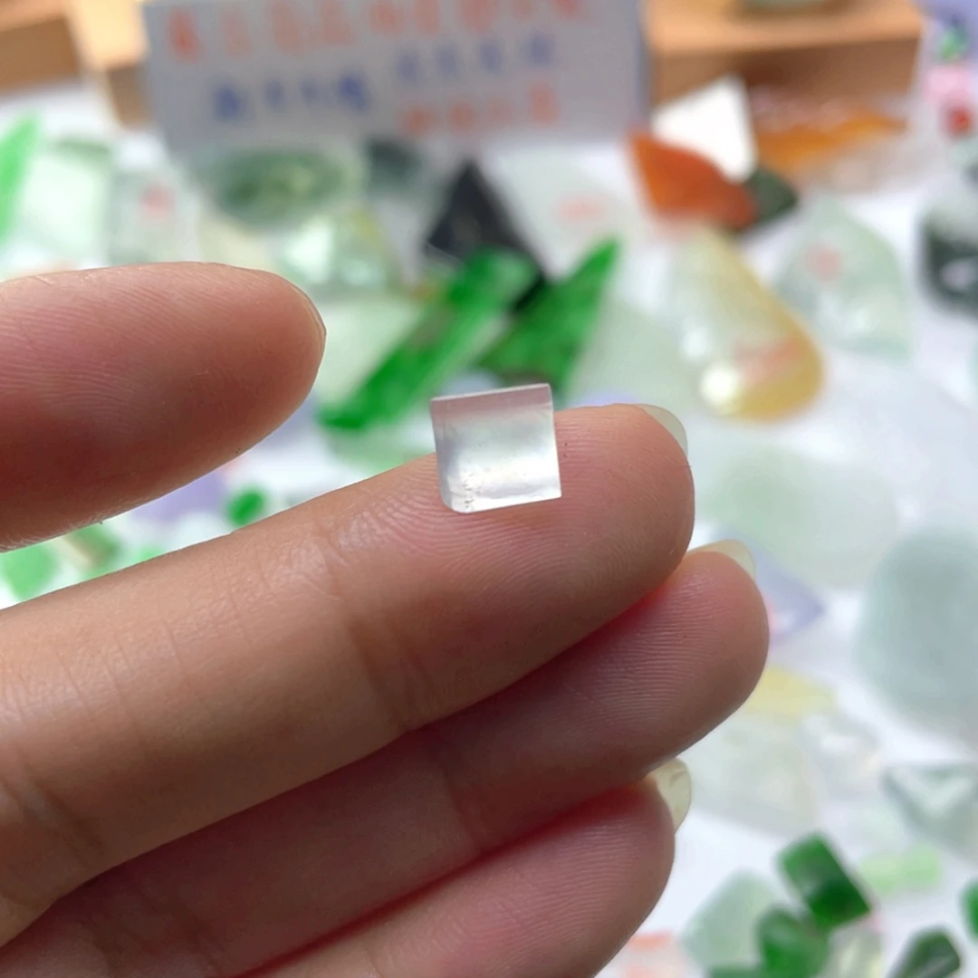 定制翡翠未镶嵌天然缅甸翡翠