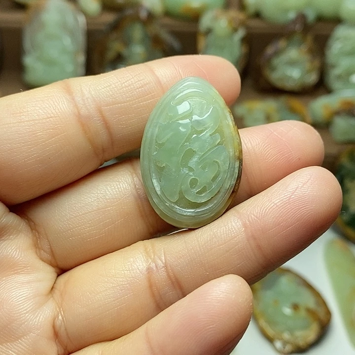 岫岩河磨玉（透闪石质玉）未镶嵌颈饰