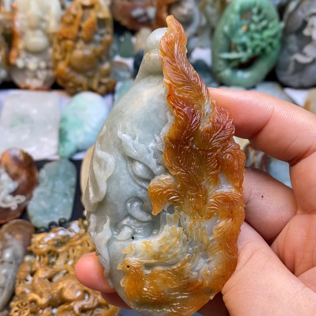 定制翡翠未镶嵌特色