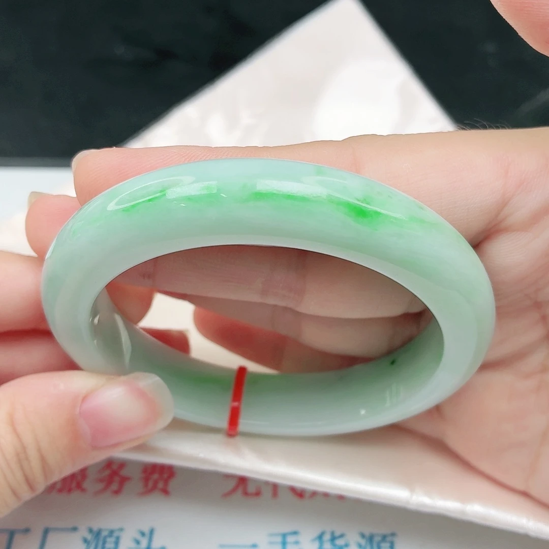 未镶嵌手镯翡翠150