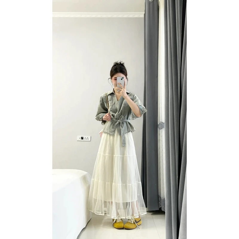 2025夏季新款韩系穿搭高级感牛仔衬衫上衣搭配高腰半身裙两件套女