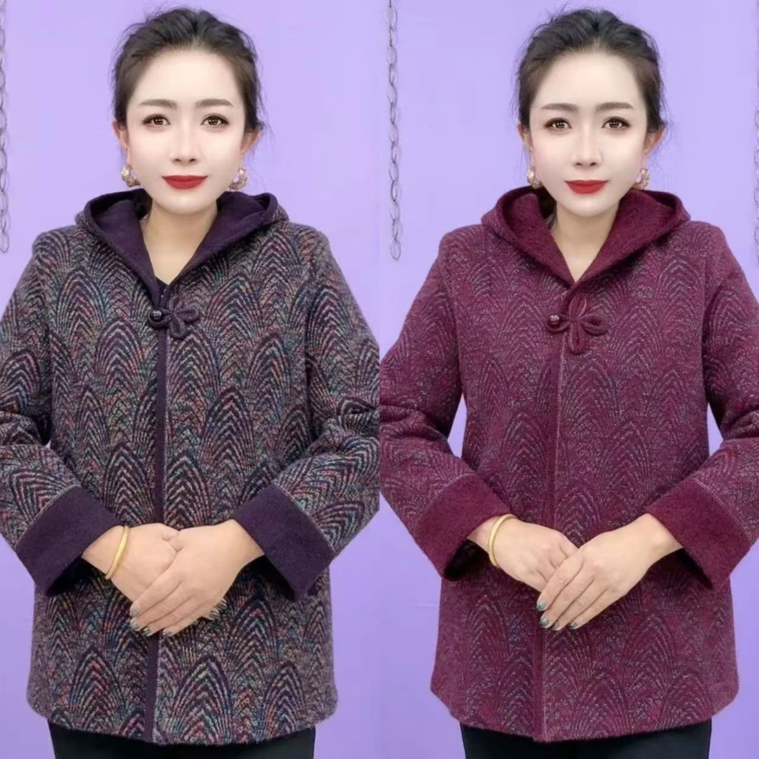 8808连帽盘扣时尚中老年女装妈妈装长袖金绒直筒精品外套（C）冬季