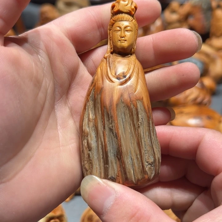 柏木（崖柏）点点关注