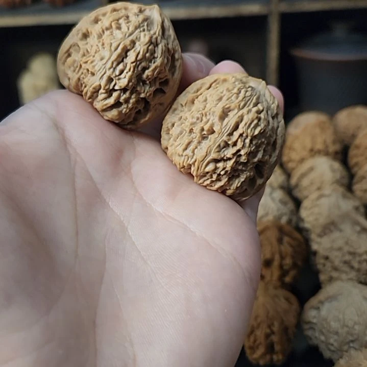 吊坠文玩核桃36三角疆