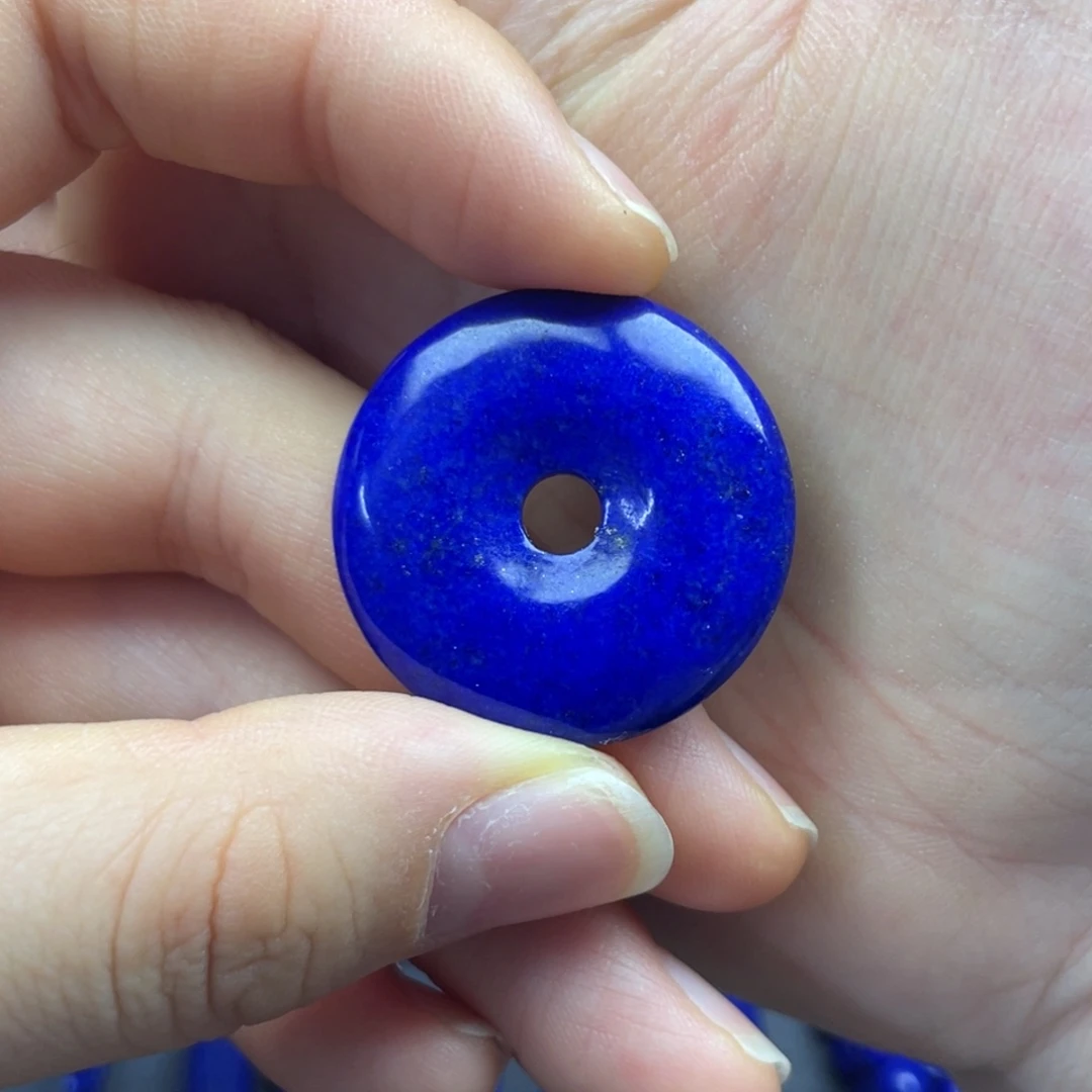 青金石未镶嵌平安扣