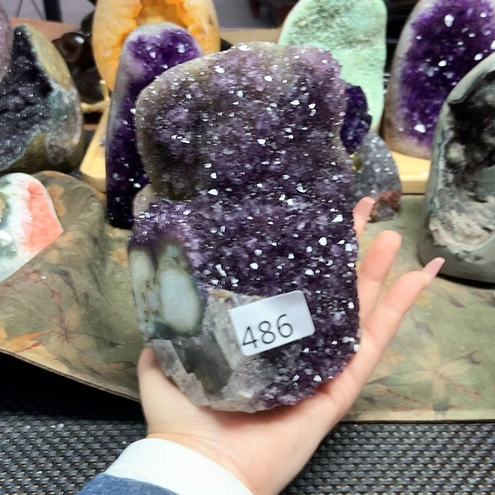 紫晶大型摆件（非配饰）未镶嵌