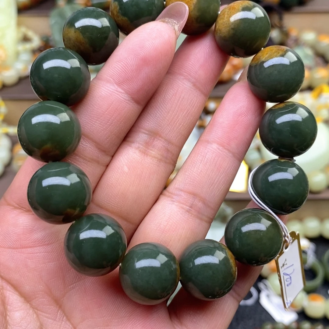透闪石质玉未镶嵌手串