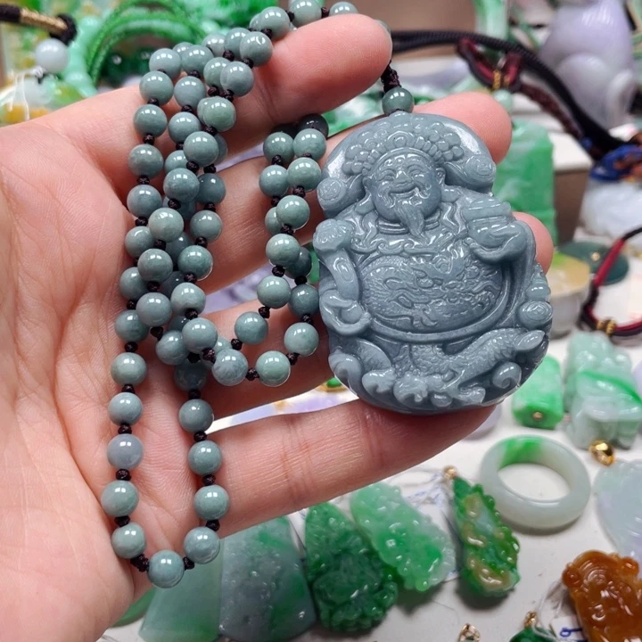 翡翠未镶嵌颈饰翡翠8