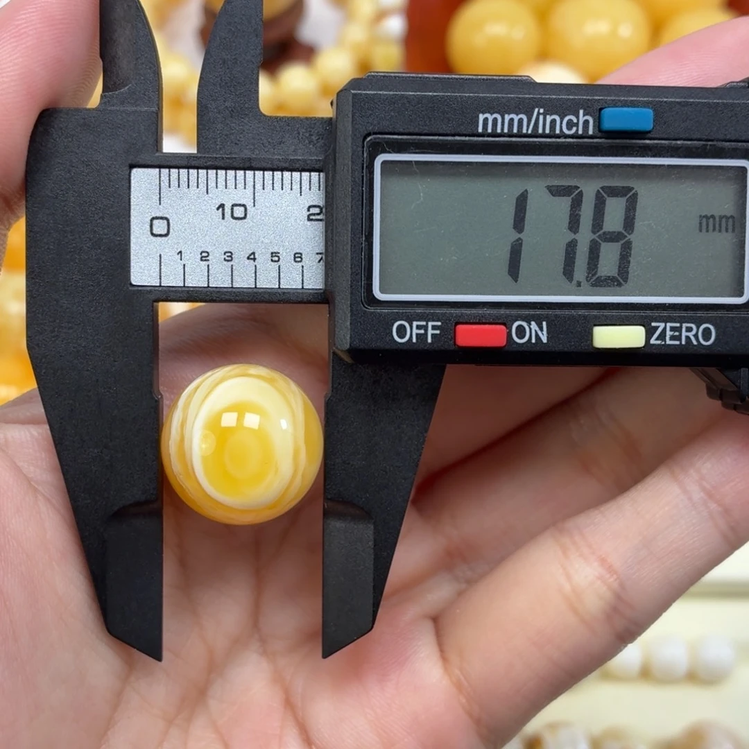 琥珀未镶嵌珠宝奇石焦皮橘底溶洞拉丝眼睛圆珠17mm