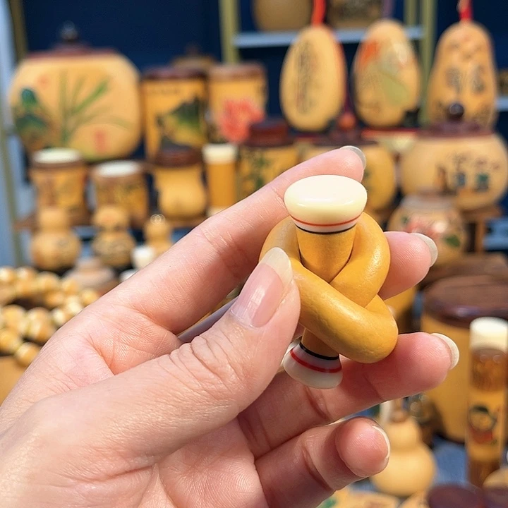 大叶紫檀（黑酸枝木类）啦****哈