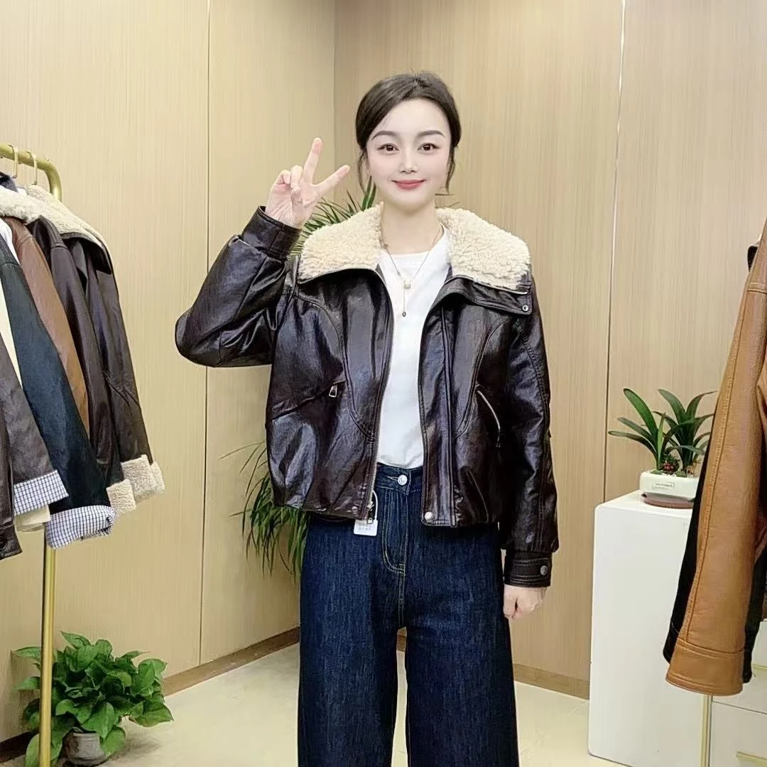 毛绒大翻领加绒加厚保暖皮衣外套女2025秋冬新款宽松显瘦上衣8910