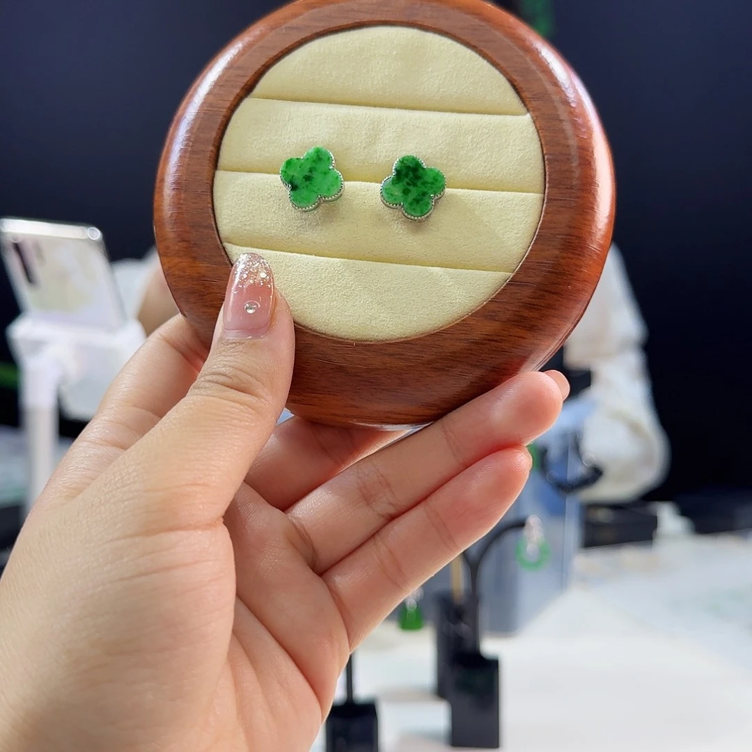 翡翠耳饰银S925镶嵌925镶嵌