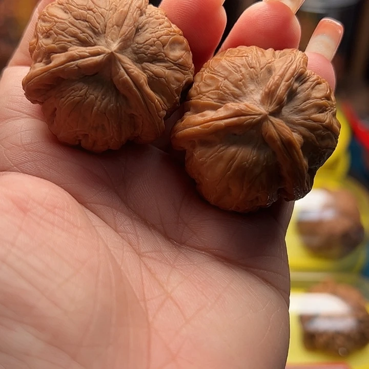 吊坠文玩核桃平谷元宝三棱 微微修