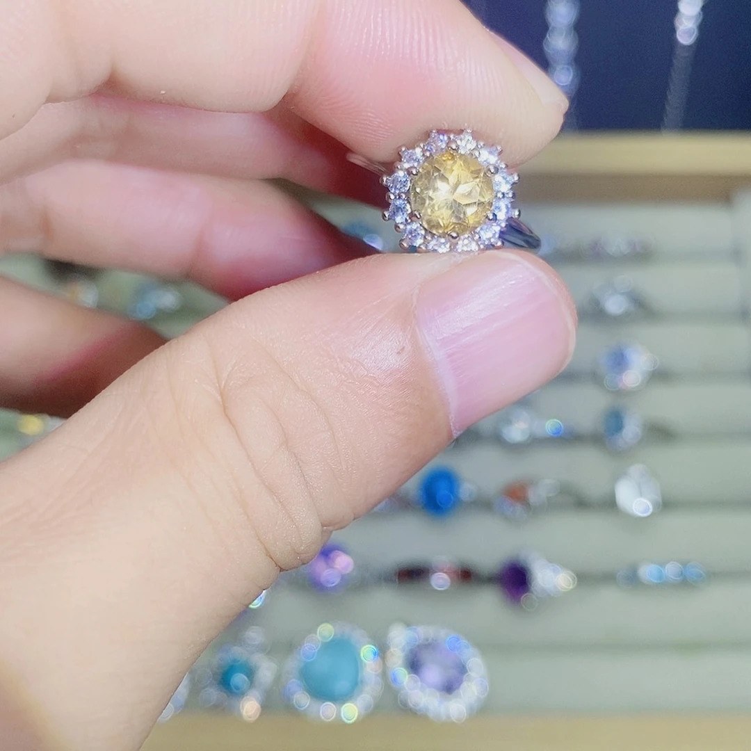 银S925镶嵌戒指黄晶