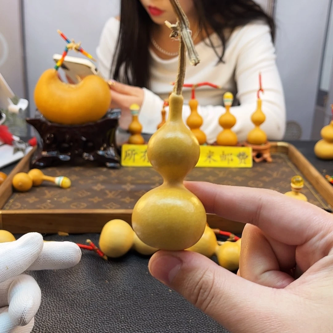阿**哥啦咯啦咯啦咯啦咯啦咯啦咯啦