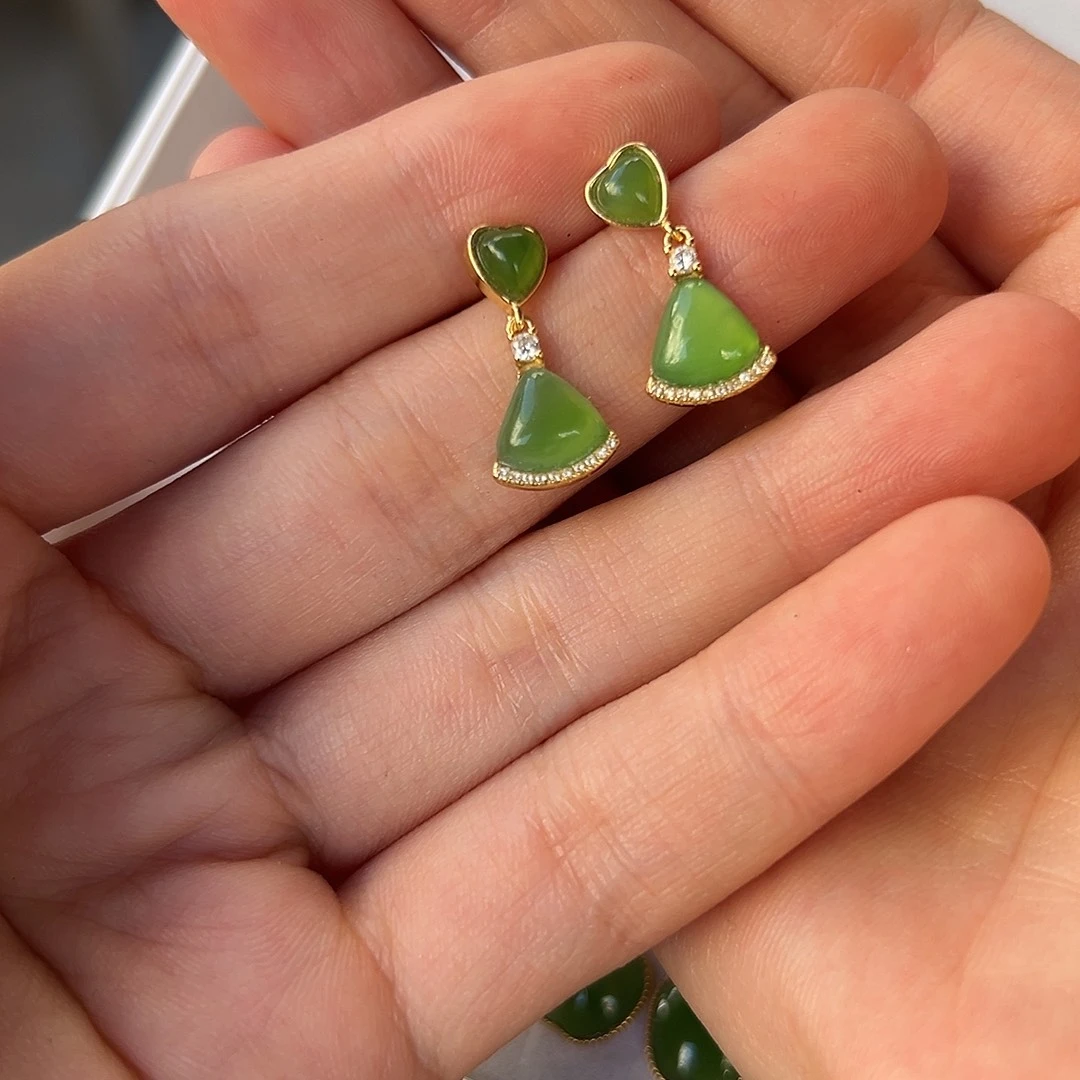 和田玉银S925镶嵌耳饰飞**耳