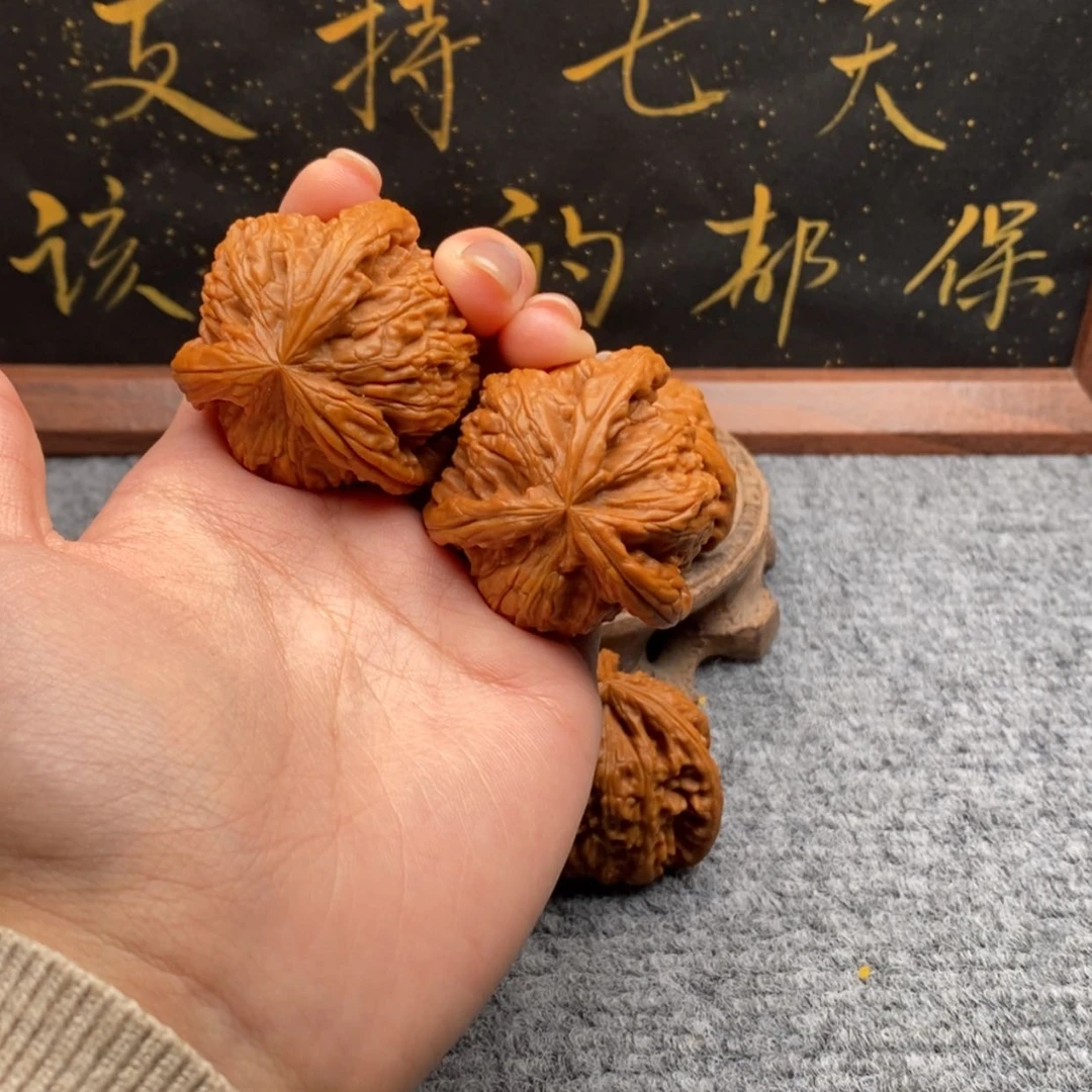 【闪购商品】吊坠文玩核桃骑****界