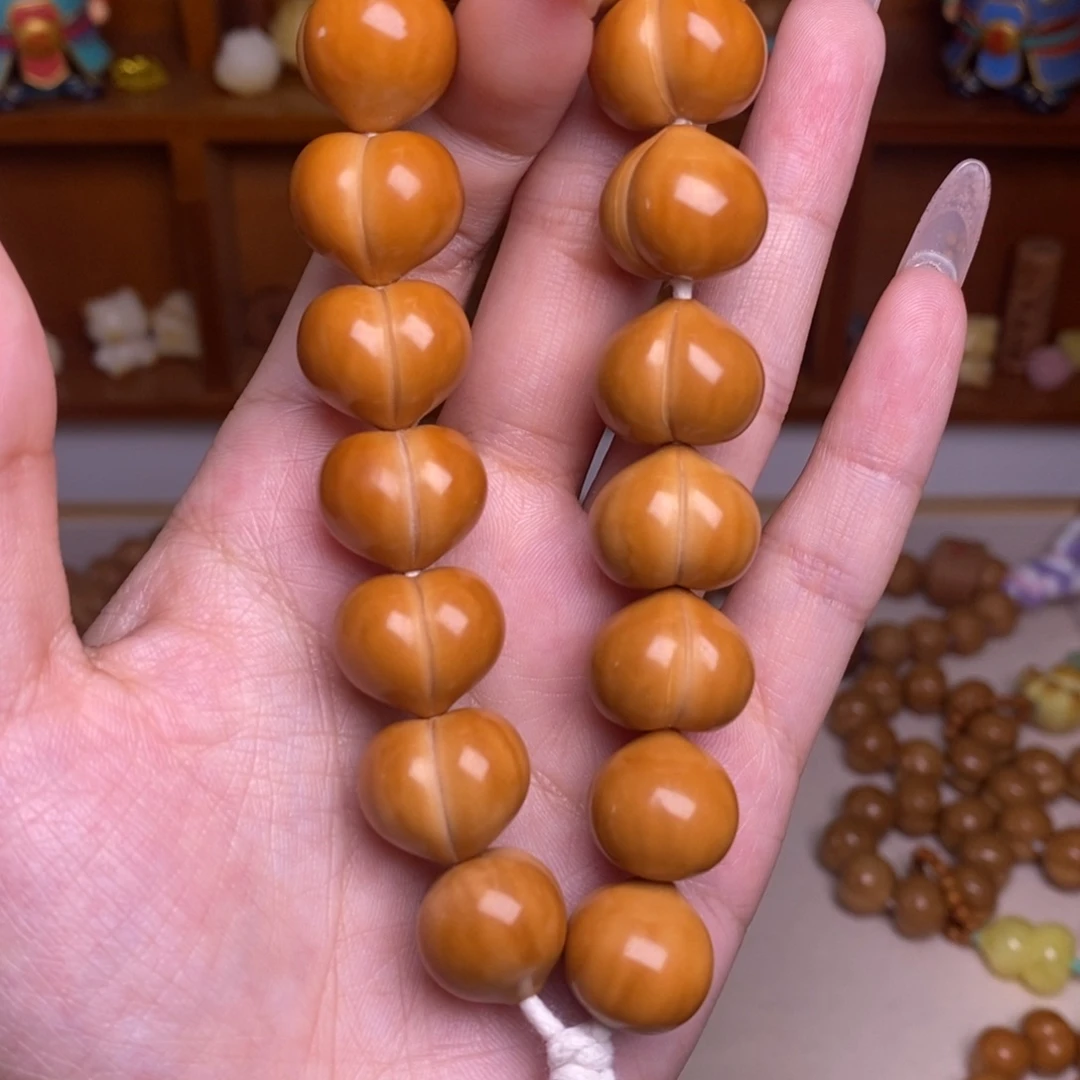 猴头核桃吊坠16➕超大尺寸高定玻璃底柯基屁桃手持