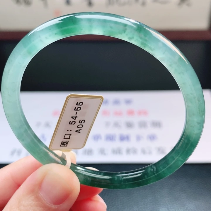 翡翠未镶嵌手镯翡翠手镯46