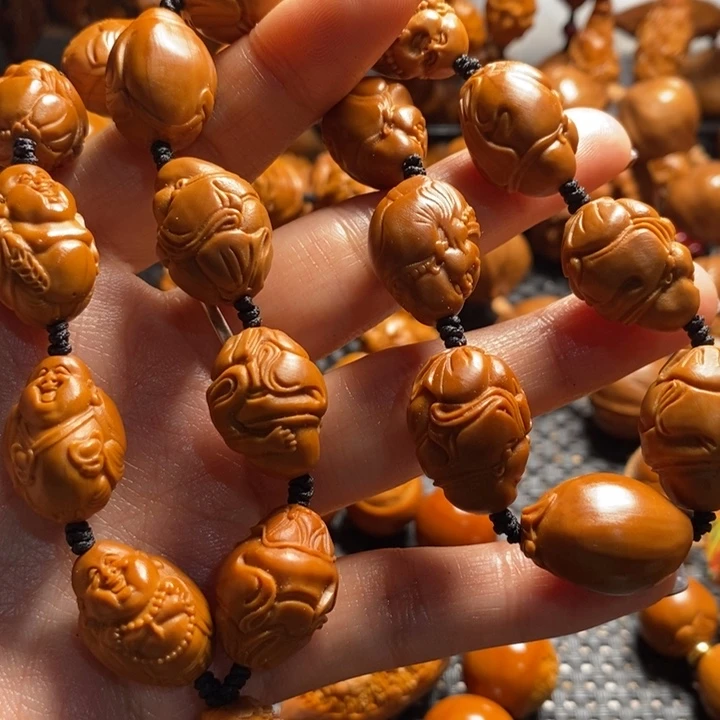 吊坠橄榄核弥勒手持