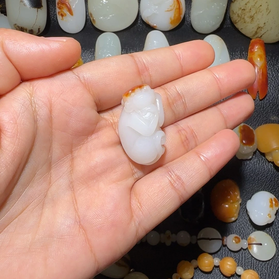 阿***哥和田玉未镶嵌挂件