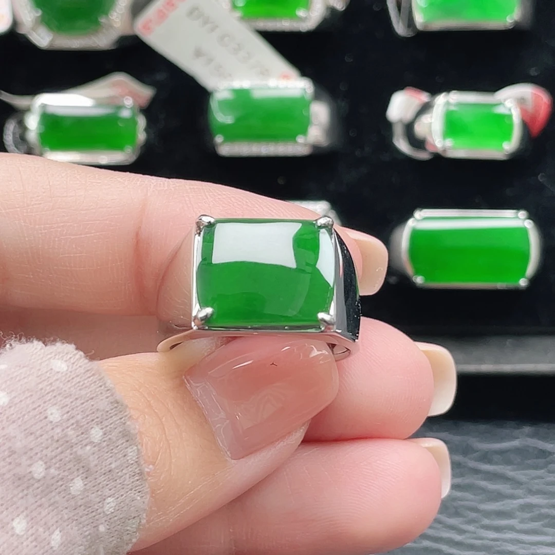 翡翠银S925镶嵌戒指天然A货翡翠没运费险4015