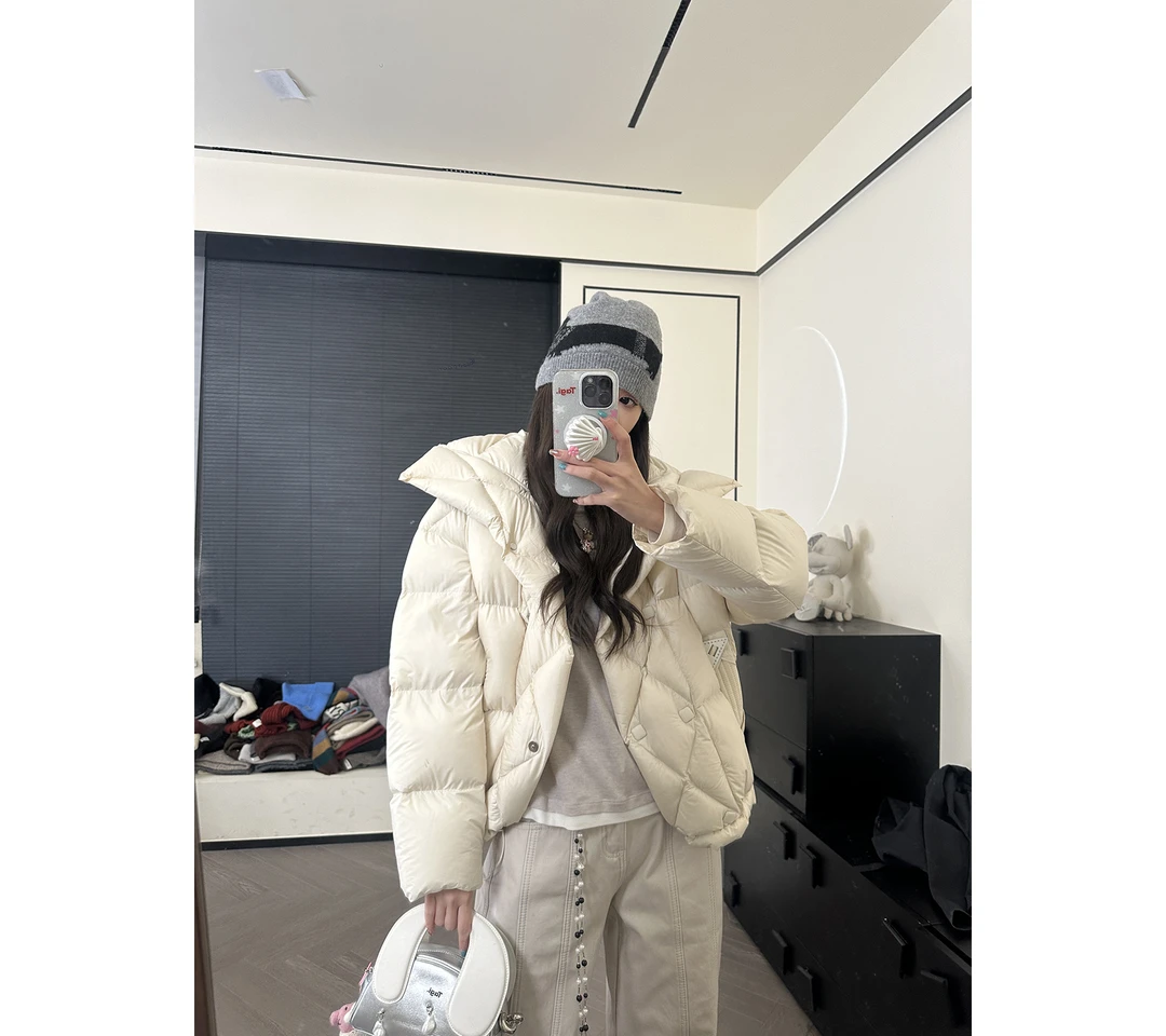 CHACHA【北岛】90短款白鹅绒羽绒服