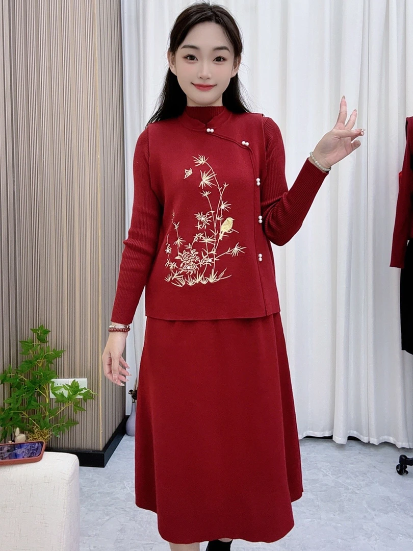 2025春秋新款刺绣精致气质马甲打底裙时尚套装连衣裙#012