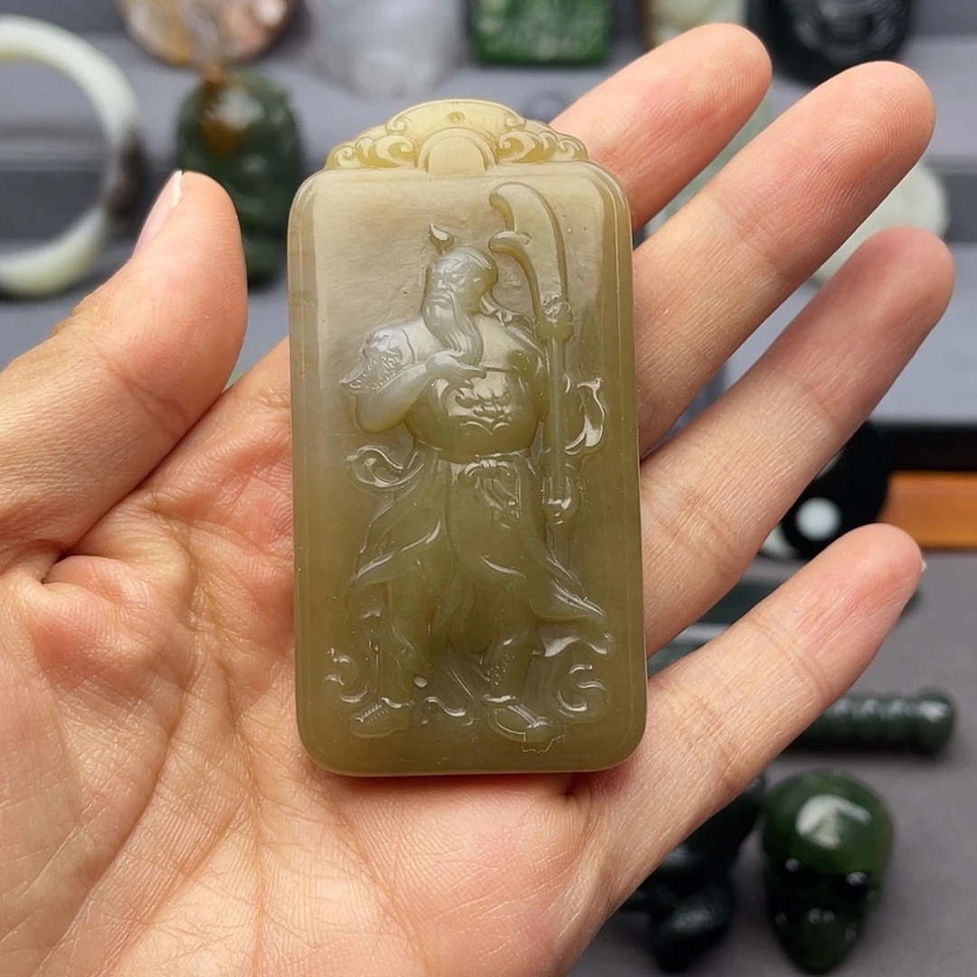 天***大和田玉未镶嵌颈饰