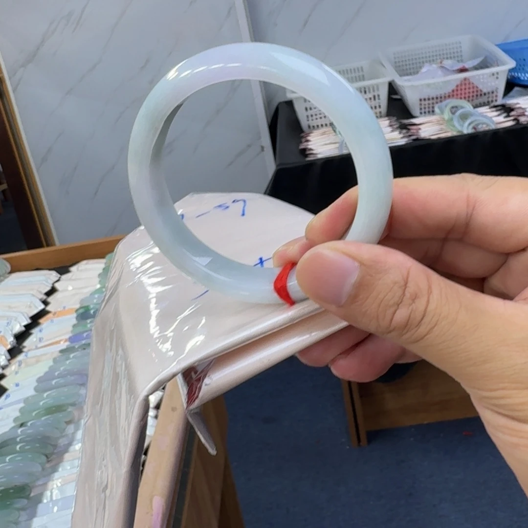 翡翠未镶嵌手镯纯天然缅甸翡翠A货