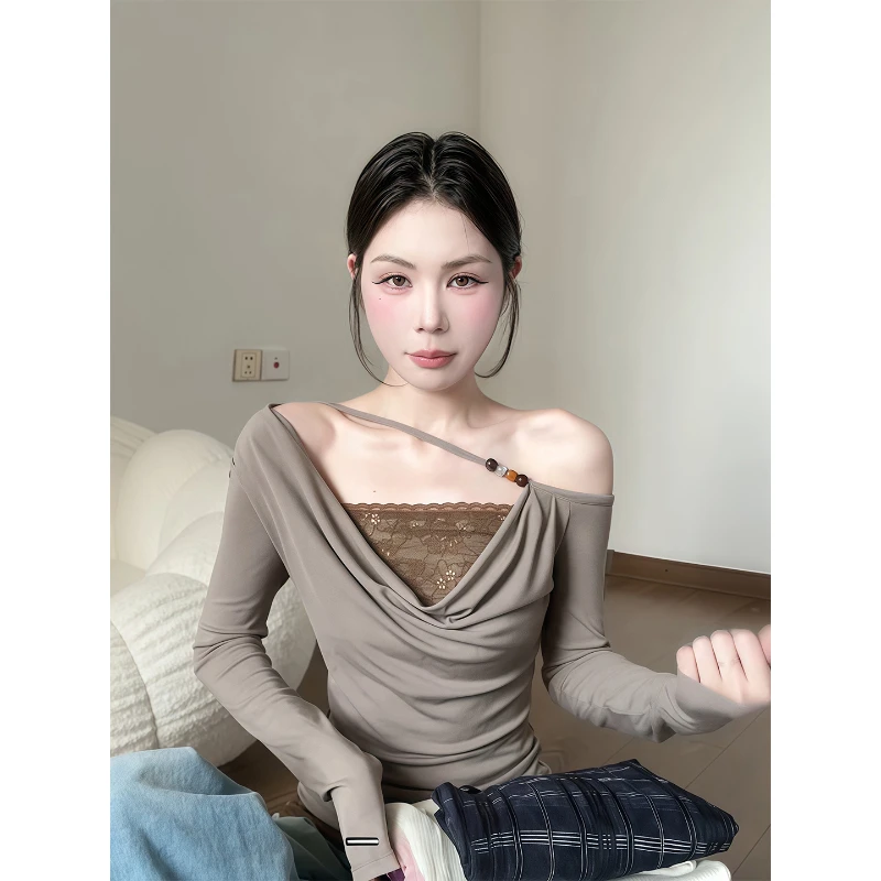 辣妹风性感斜肩长袖T恤女2025秋季新款修身显瘦休闲露肩打底上衣