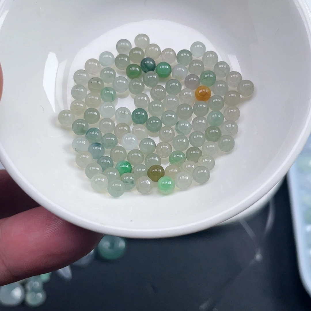 【闪购商品】定制翡翠未镶嵌调***姐，